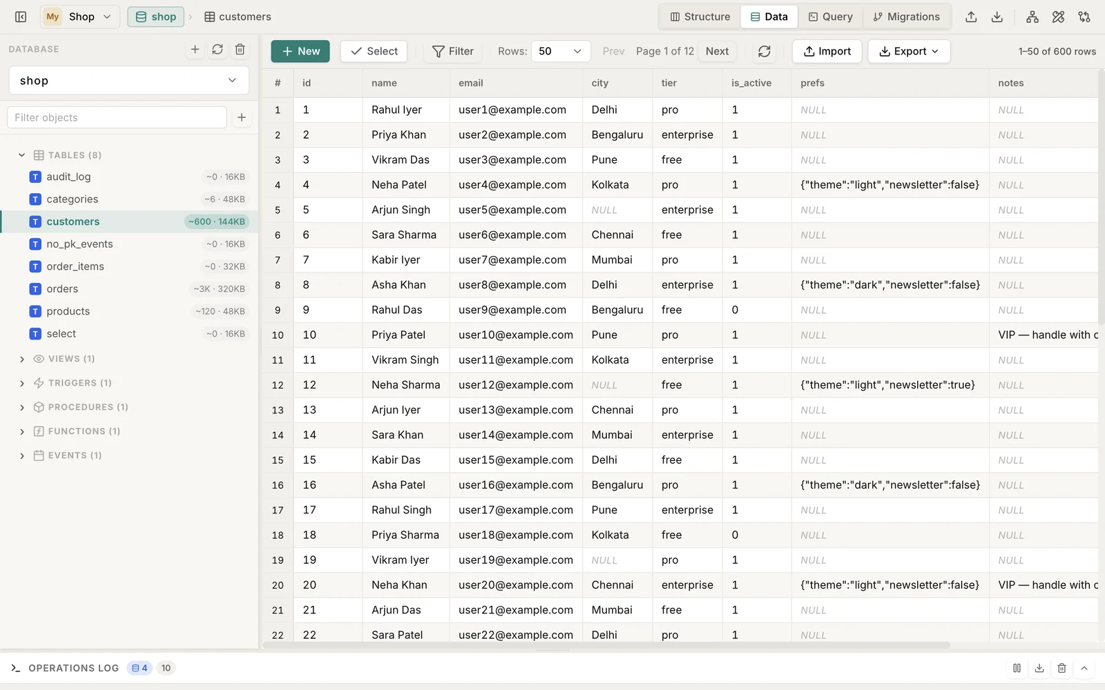DBreeze data grid showing a customers table with filters and paging